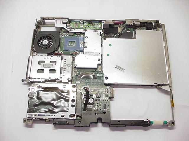 Dell Latitude D600 Inspiron 600m Motherboard - Click Image to Close